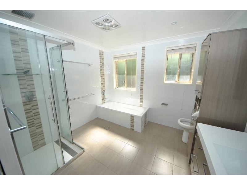 3a Mountview Ave, Chester Hill NSW 2162