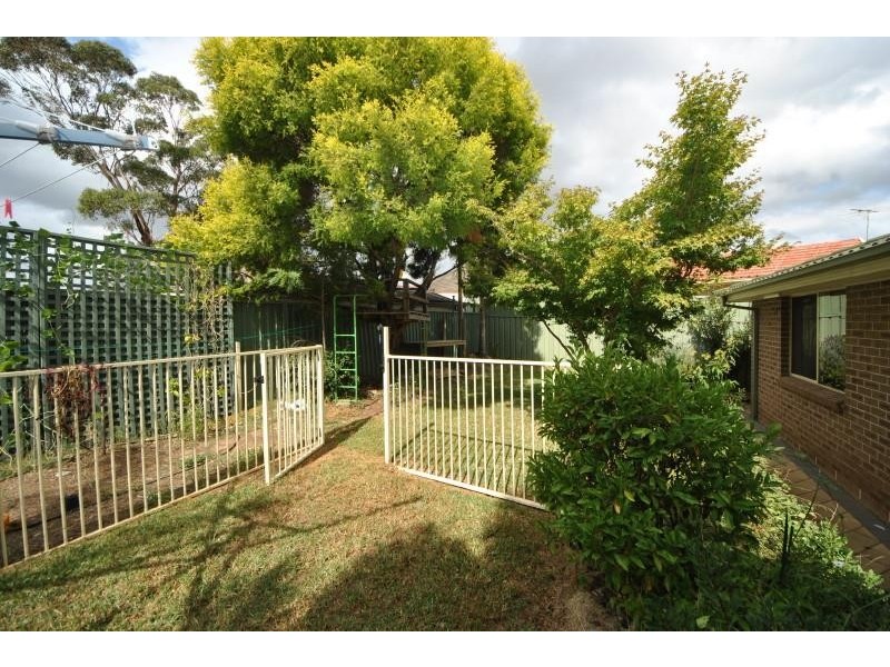 3a Mountview Ave, Chester Hill NSW 2162