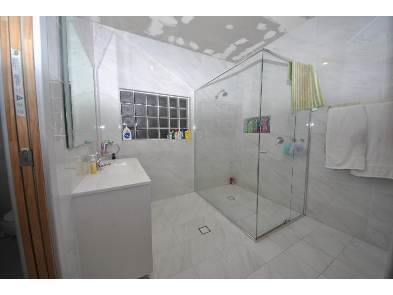 190 Virgil Ave, Chester Hill NSW 2162