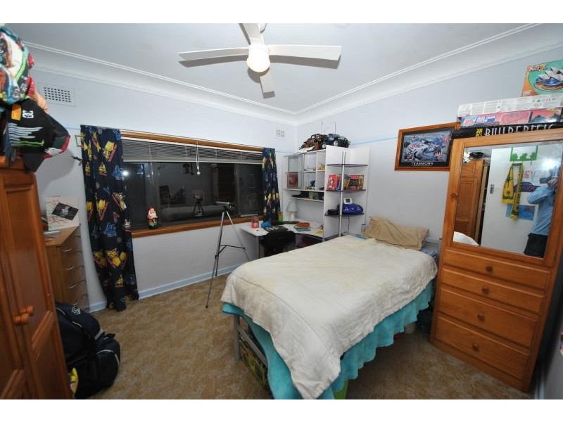 190 Virgil Ave, Chester Hill NSW 2162