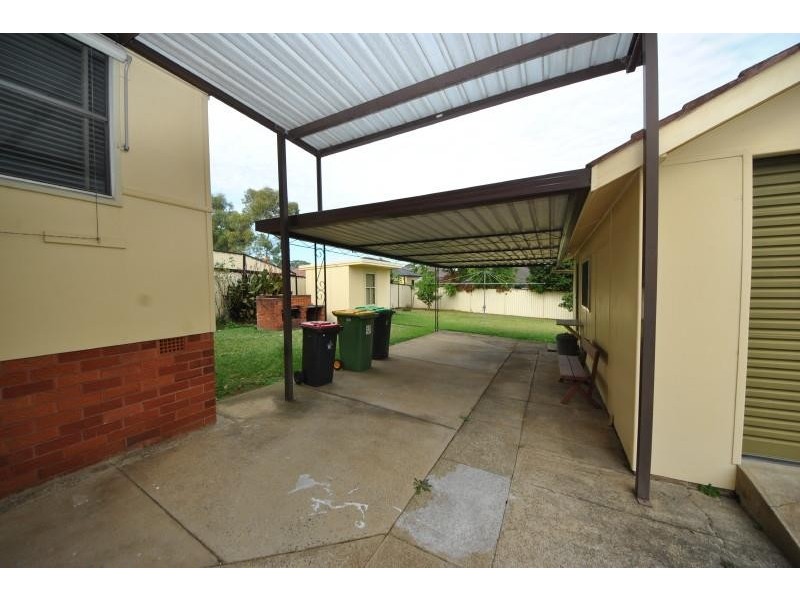 5 Stephenson St, Birrong NSW 2143