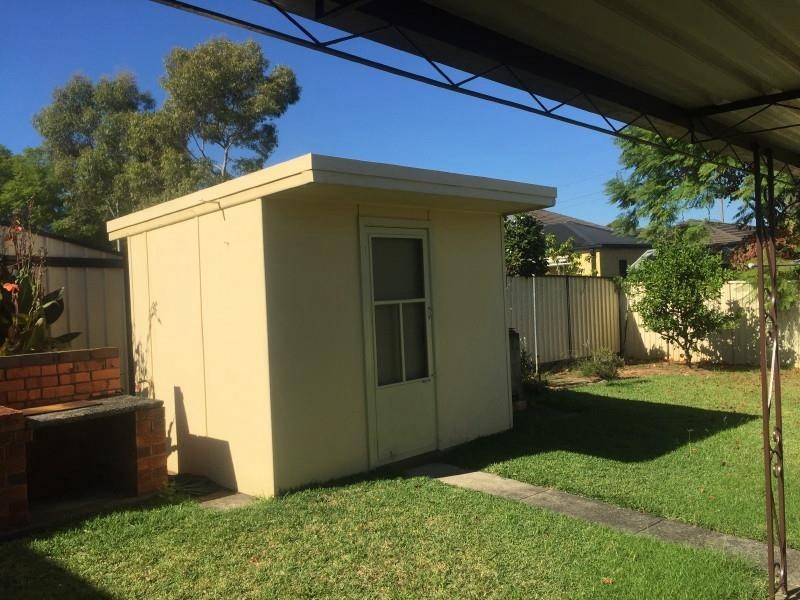 5 Stephenson St, Birrong NSW 2143