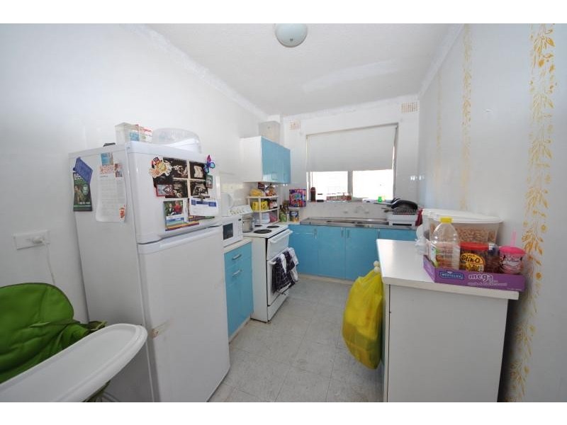 16/192 Sandal Cres, Carramar NSW 2163