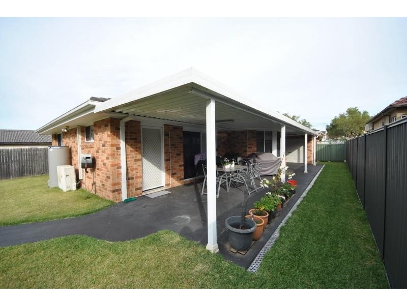 38 Chifley Ave, Sefton NSW 2162