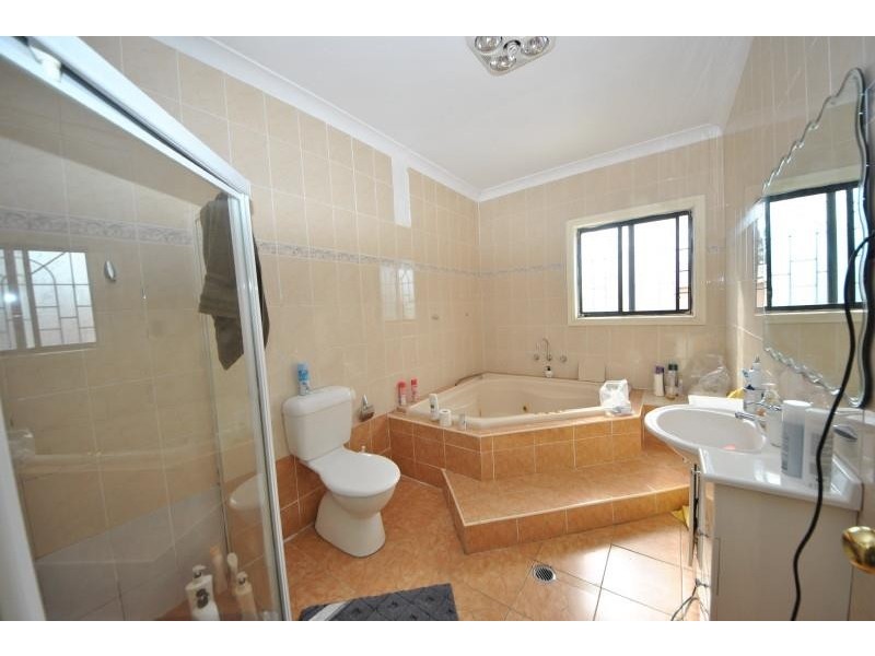 113 Helen St, Sefton NSW 2162