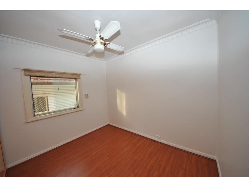 25 Wingara St, Chester Hill NSW 2162