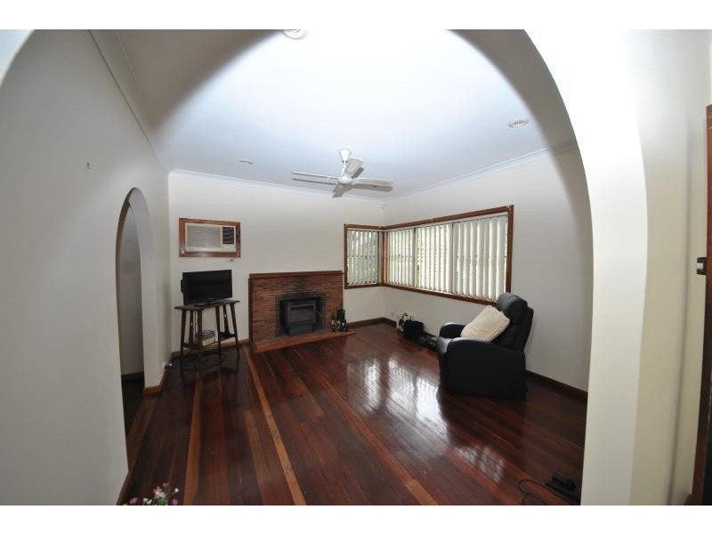 87 Robertson Rd, Bass Hill NSW 2197