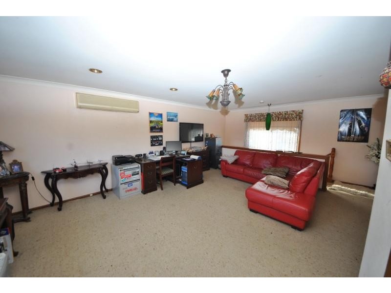 62 Campbell Hill  Rd, Chester Hill NSW 2162