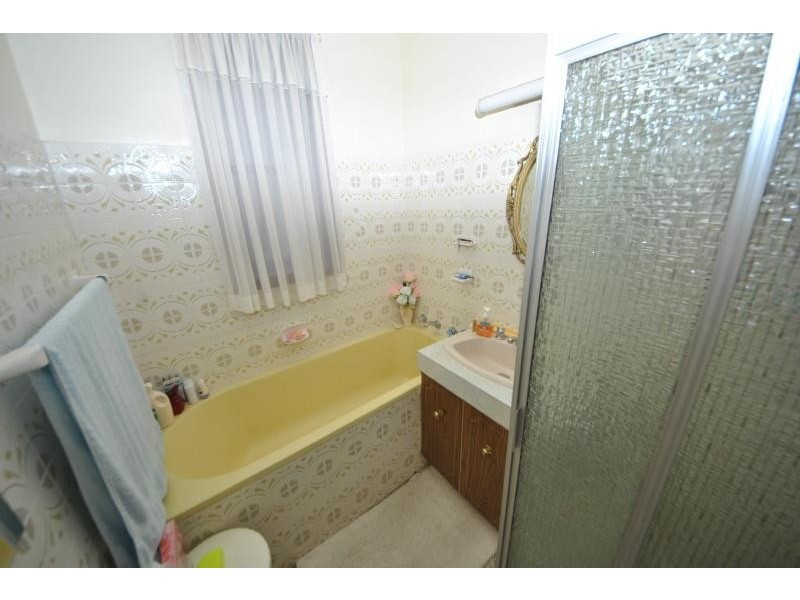 8 Roosevelt Ave, Sefton NSW 2162