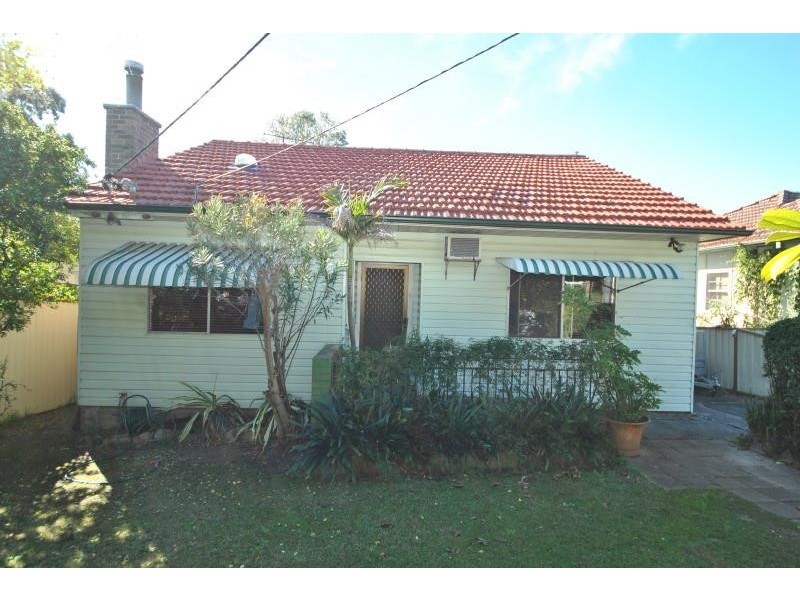 10 Biara  St, Chester Hill NSW 2162