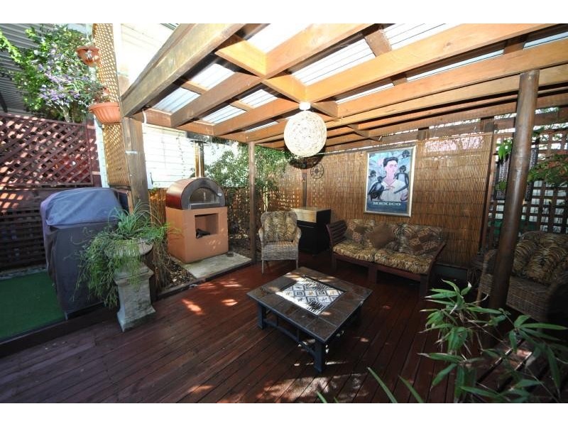 10 Biara  St, Chester Hill NSW 2162