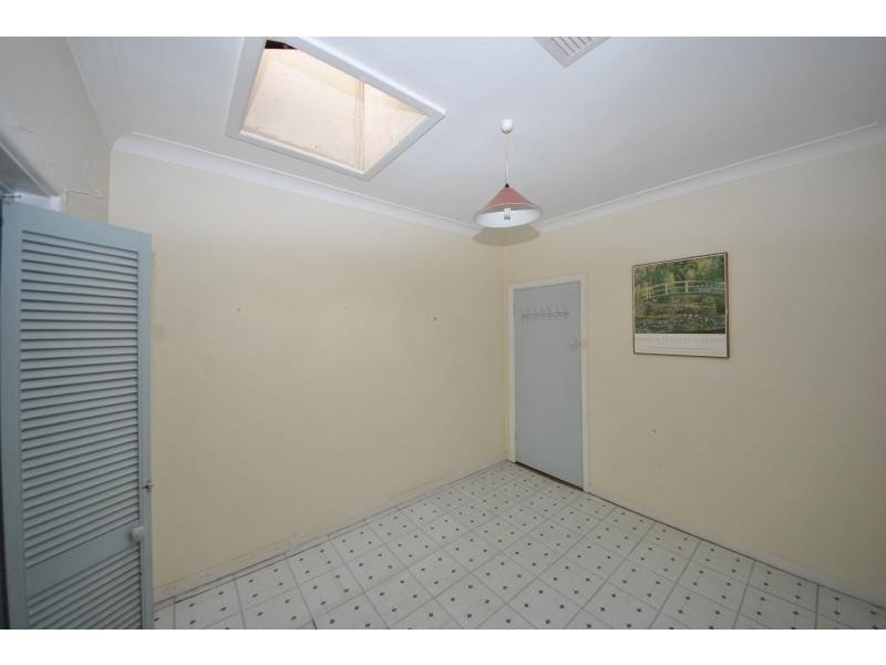 90  Jocelyn  St, Chester Hill NSW 2162