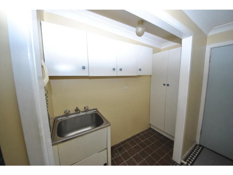 90  Jocelyn  St, Chester Hill NSW 2162