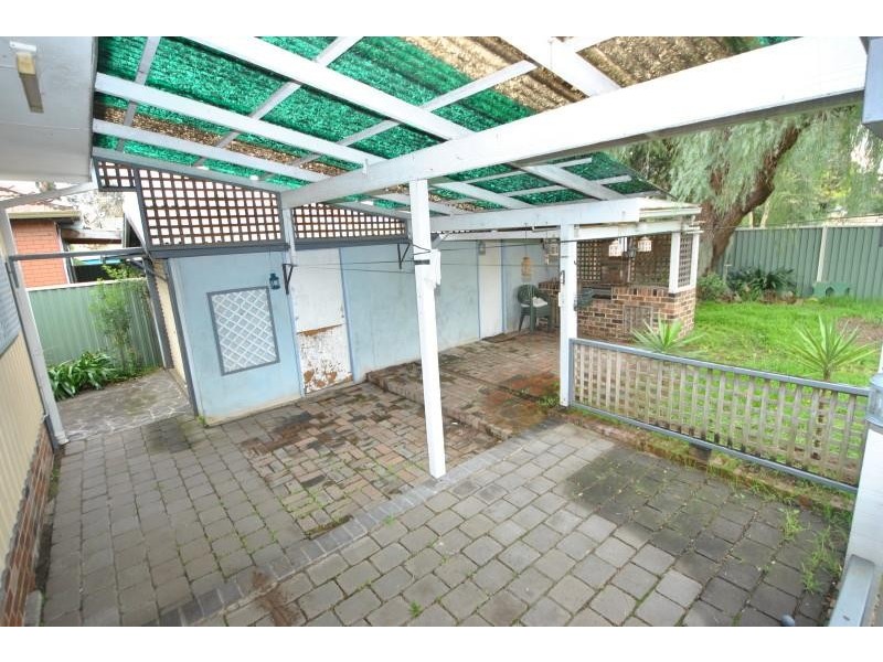 90  Jocelyn  St, Chester Hill NSW 2162