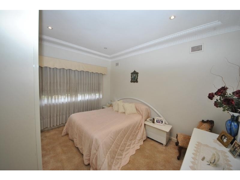 47 Australia St, Bass Hill NSW 2197