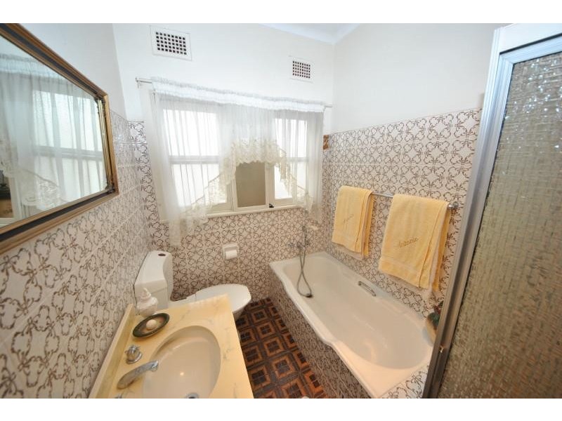 47 Australia St, Bass Hill NSW 2197