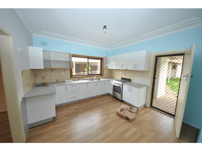 190 Virgil Ave, Chester Hill NSW 2162