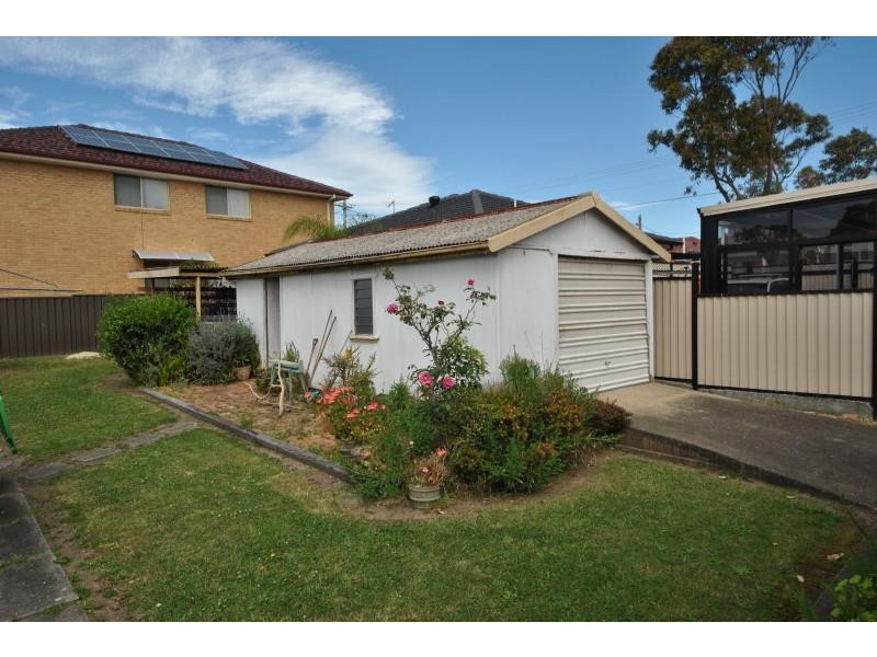 1  Alexander St, Yagoona NSW 2199