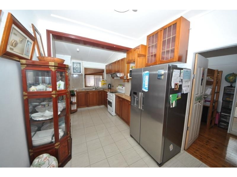 4 Mcclelland St, Chester Hill NSW 2162