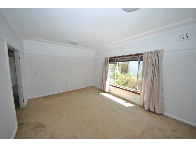 52 Mcclelland St, Chester Hill NSW 2162