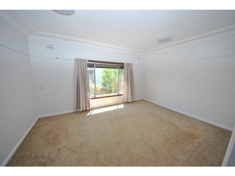 52 Mcclelland St, Chester Hill NSW 2162
