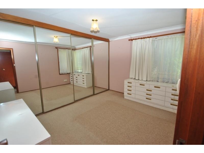 4 Kenthurst Place, Chester Hill NSW 2162