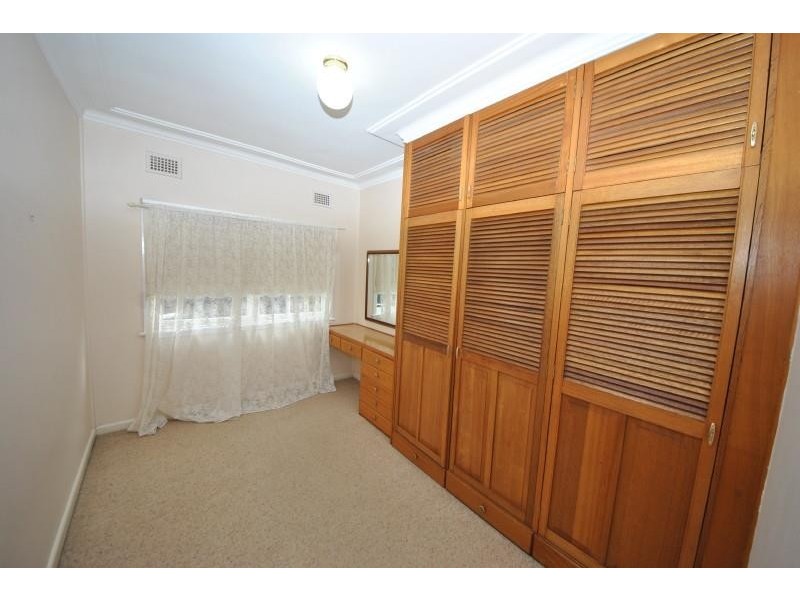 2 Bambridge Street, Chester Hill NSW 2162