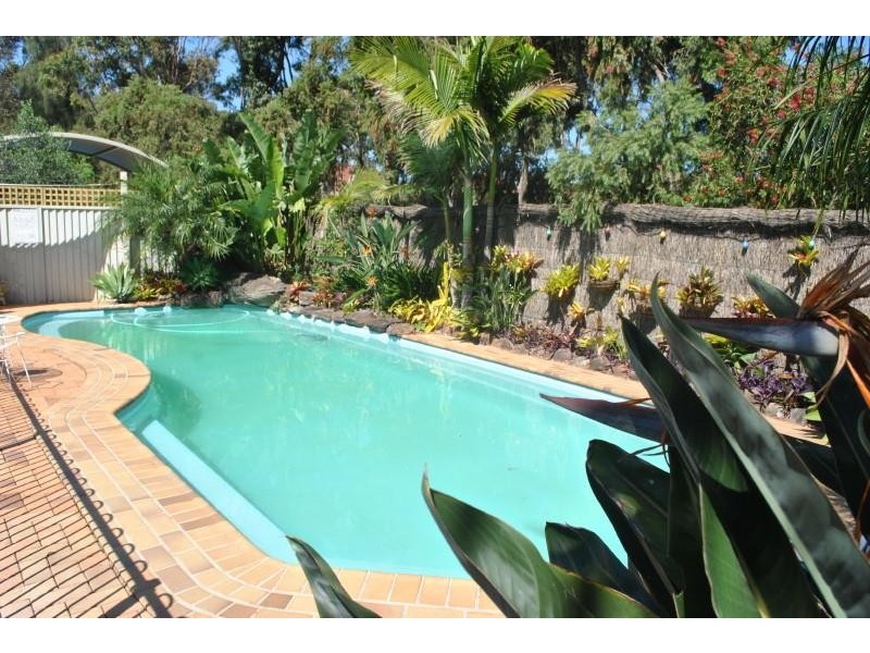 10 Torch St, Voyager Point NSW 2172