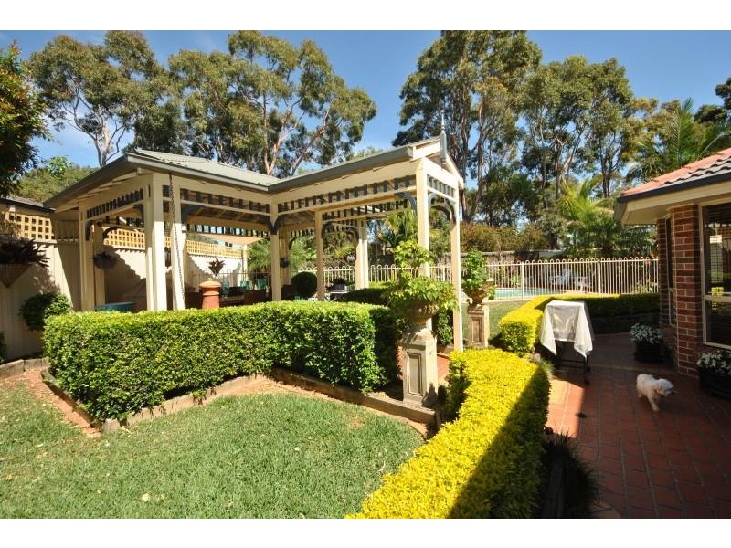 10 Torch St, Voyager Point NSW 2172