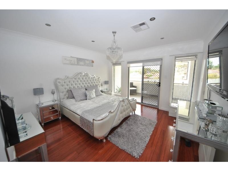 44 Orchard Rd, Bass Hill NSW 2197