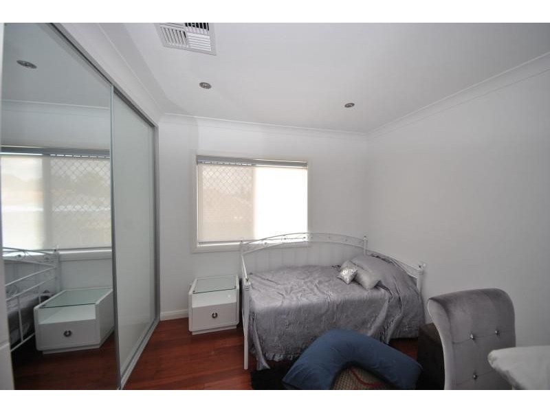 44 Orchard Rd, Bass Hill NSW 2197