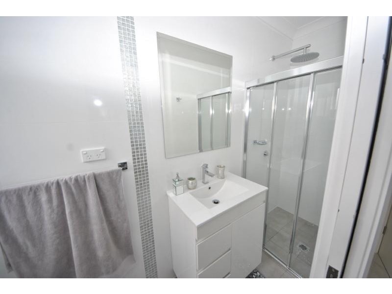 44 Orchard Rd, Bass Hill NSW 2197