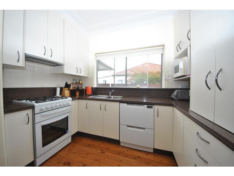 83 The Avenue -, Bankstown NSW 2200