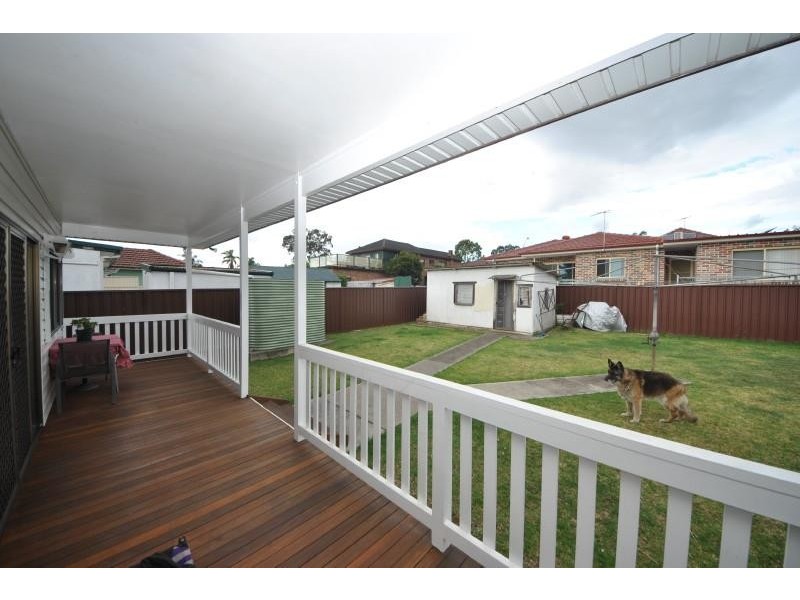 83 The Avenue -, Bankstown NSW 2200