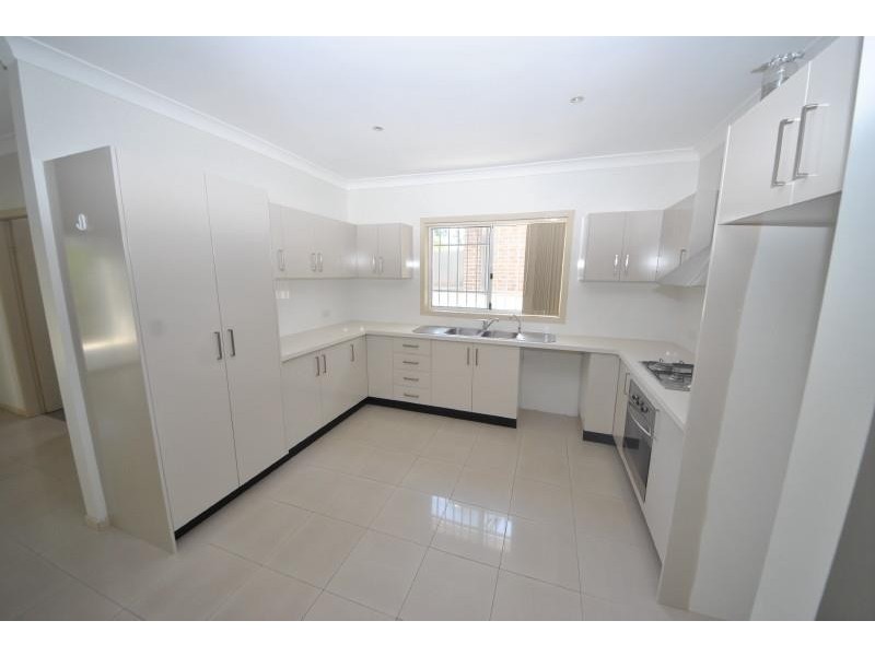 28 Esme  Ave, Chester Hill NSW 2162