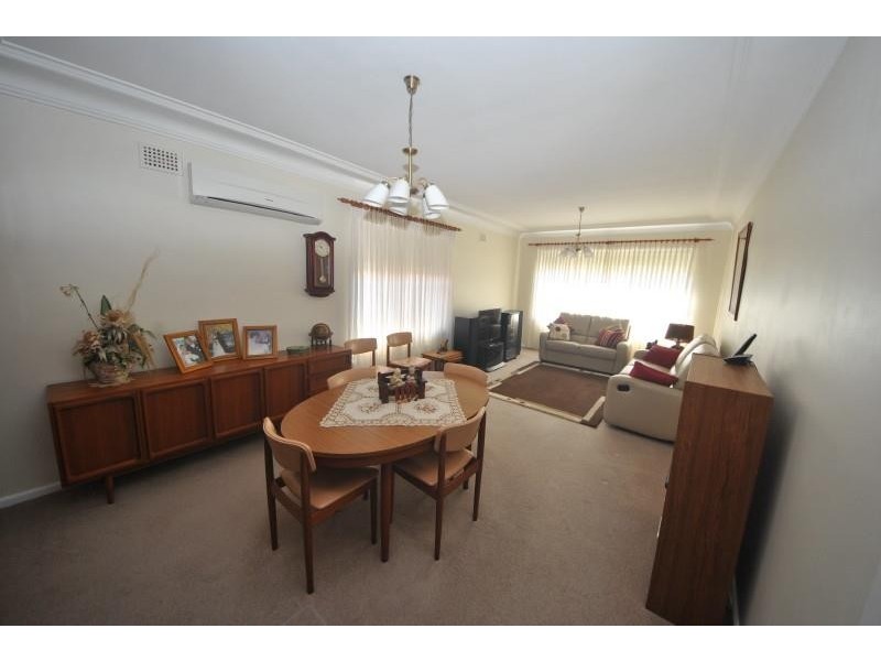 46 Australia  St, Bass Hill NSW 2197