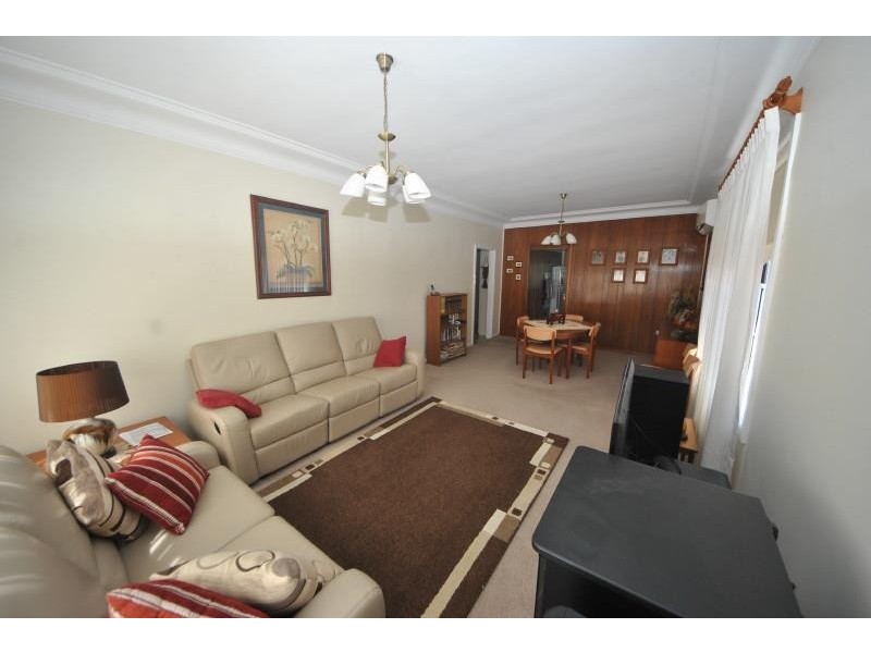46 Australia  St, Bass Hill NSW 2197