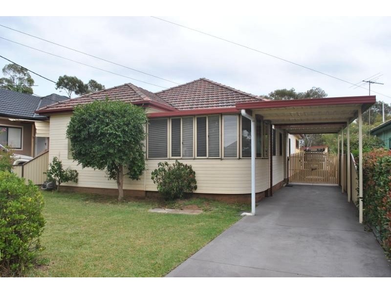 10 Elliston St, Chester Hill NSW 2162