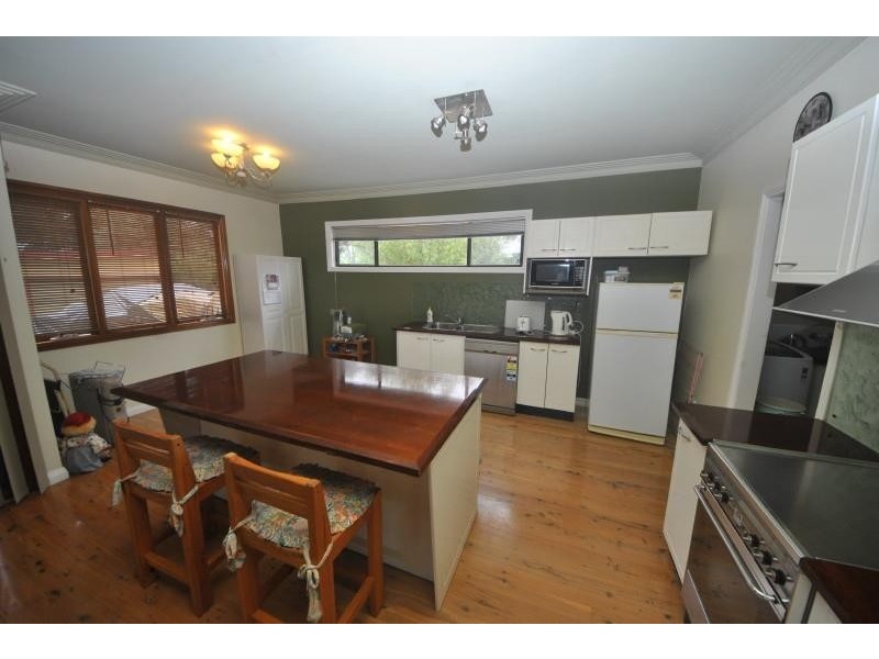10 Elliston St, Chester Hill NSW 2162