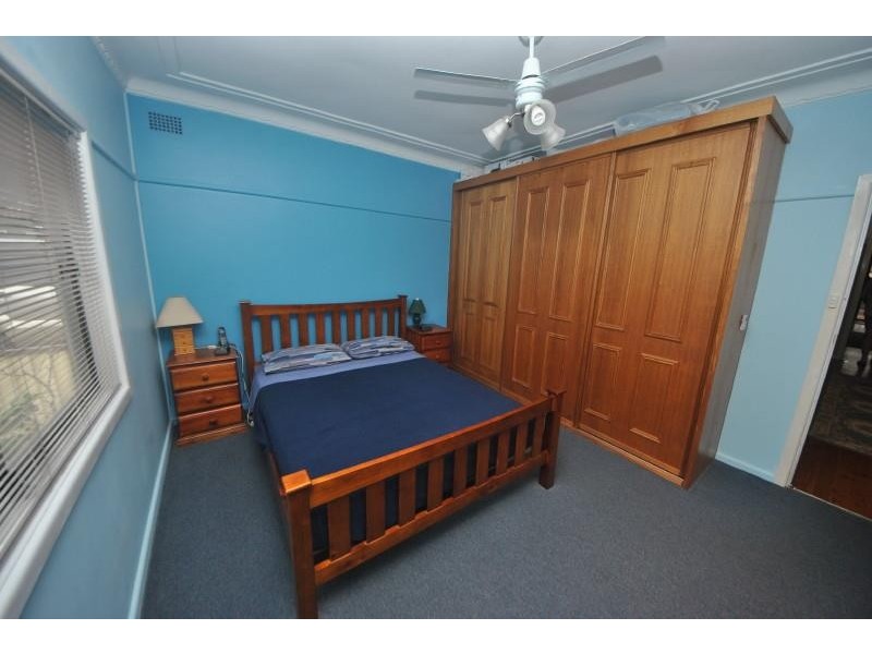 10 Elliston St, Chester Hill NSW 2162