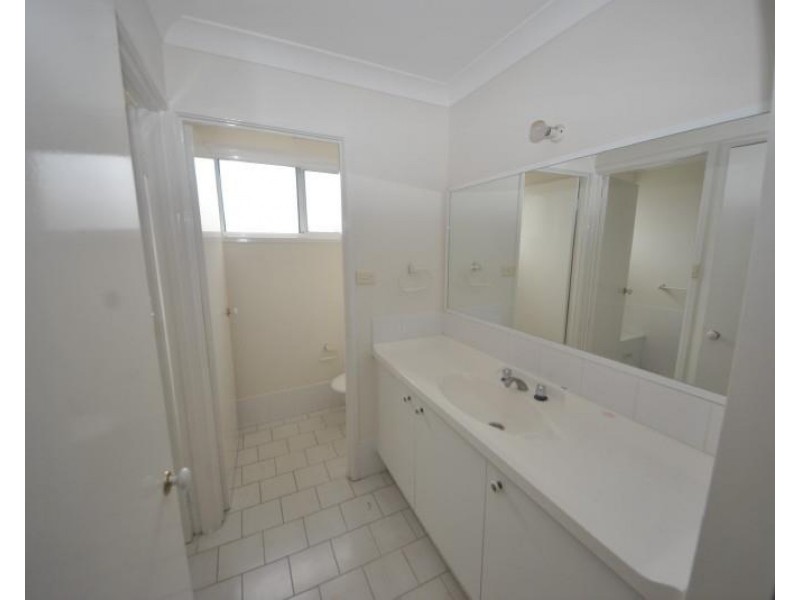 4 Freeman Place, Chester Hill NSW 2162