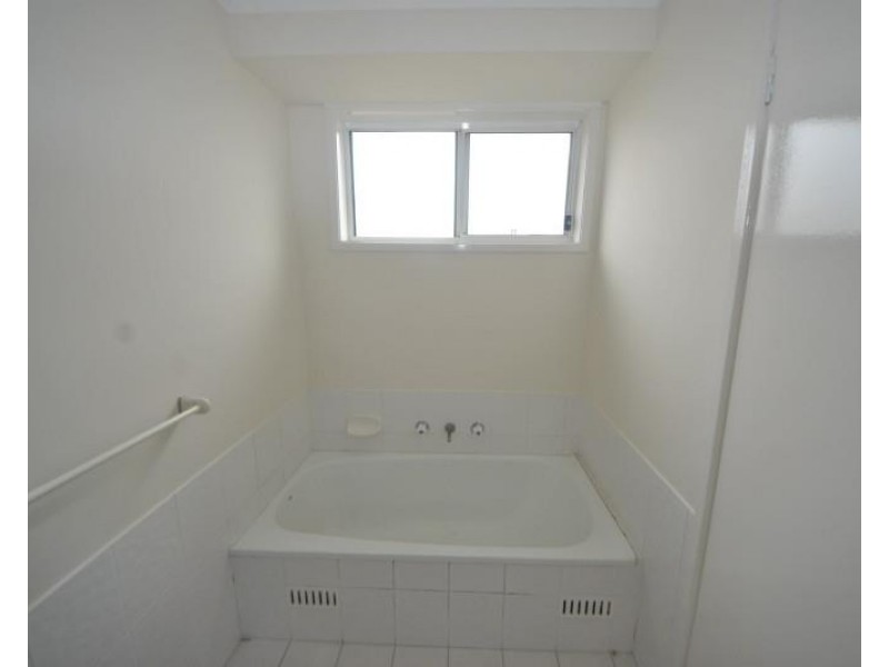 4 Freeman Place, Chester Hill NSW 2162