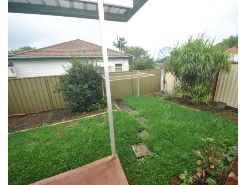 4 Freeman Place, Chester Hill NSW 2162