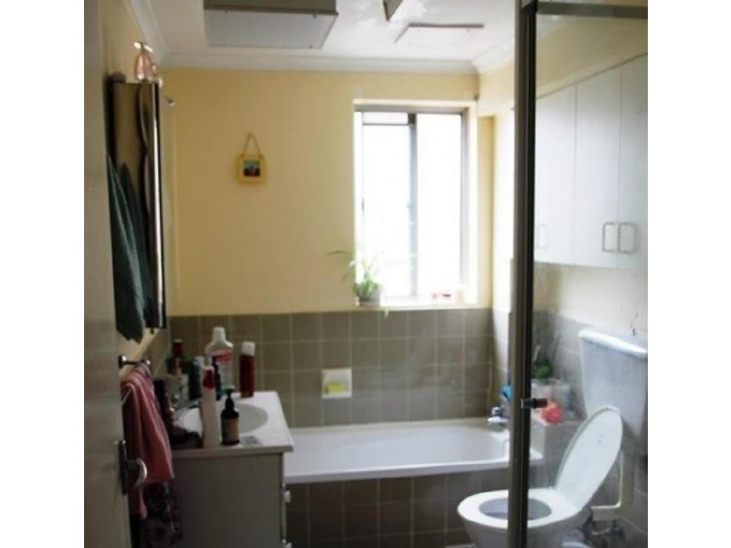 16/147 Wellington Rd, Sefton NSW 2162