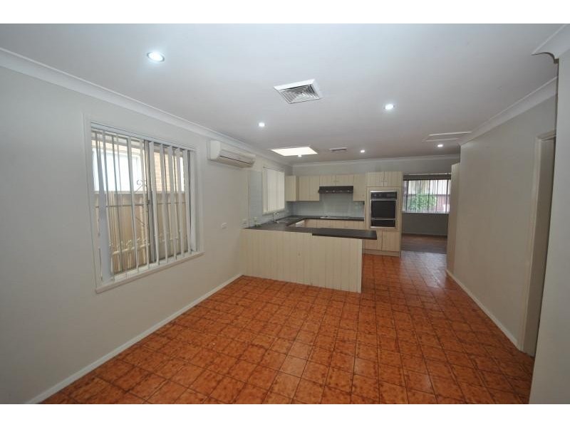 51 Amaroo  Ave, Georges Hall NSW 2198