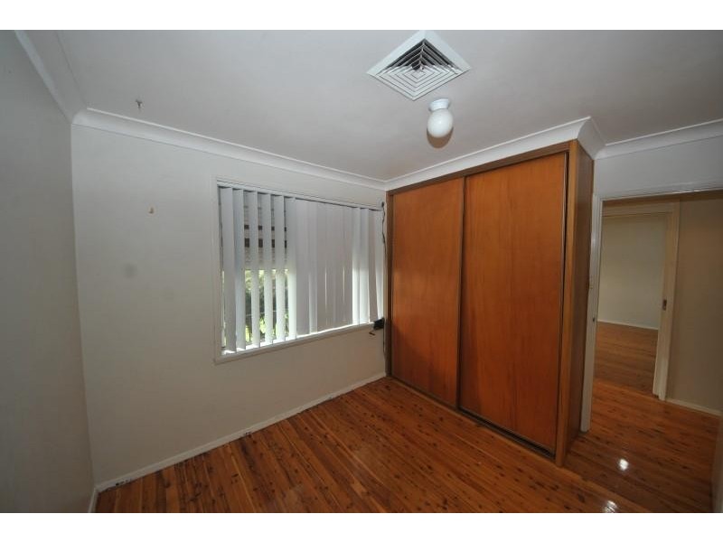 51 Amaroo  Ave, Georges Hall NSW 2198