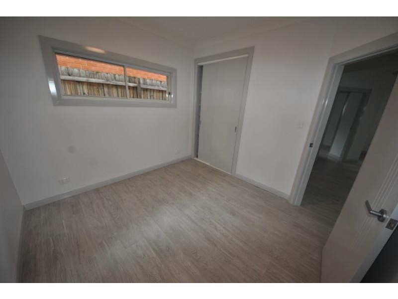 17a Lough Ave, Guildford NSW 2161