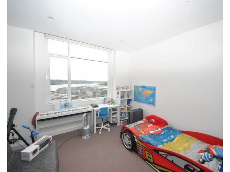 904/17 Woodlands Avenue, Breakfast Point NSW 2137