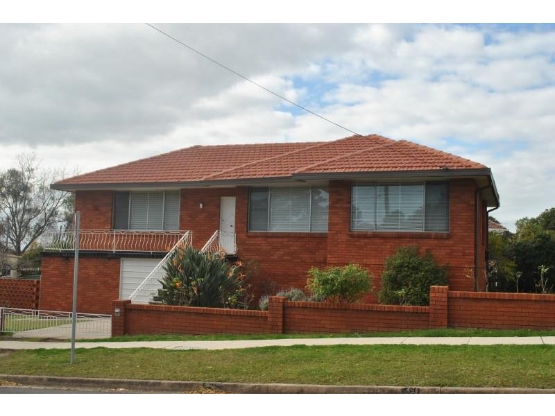 122 Virgil Ave, Chester Hill NSW 2162