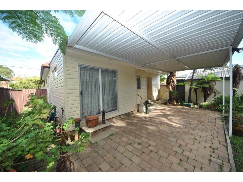 16 Roosevelt Avenue, Sefton NSW 2162